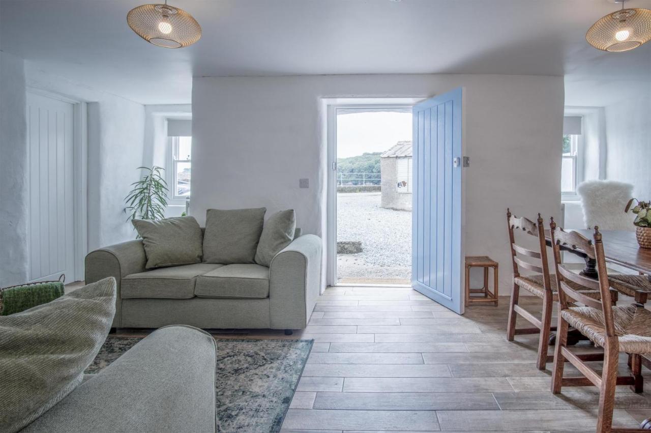 Brook Cottage - 2 Bedroom Cottage - Dale المظهر الخارجي الصورة